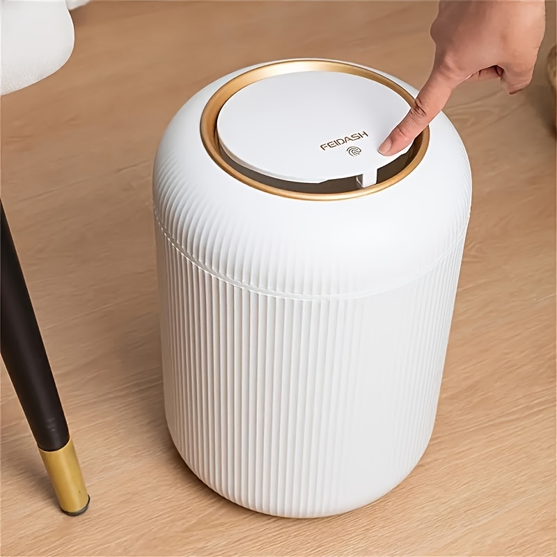 Luxe gestreepte prullenbak, in - Kitchen Gadgets Luxury recensie en prijs